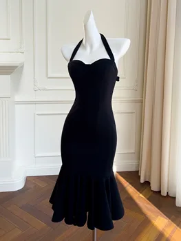 YIGELILA/ Модное женское черное платье-русалка, Элегантное платье на бретелях с открытой спиной, Империя, Тонкое, средней длины, вязание 67858
