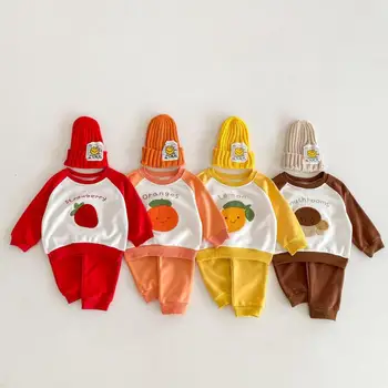 Весенний повседневный комплект с длинными рукавами для новорожденных девочек, милая фруктовая толстовка + брюки, удобный костюм из 2 предметов для малышей.