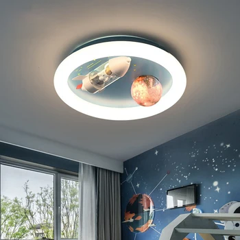 Креативный вращающийся потолочный светильник с астронавтом для мальчиков и девочек, светодиодное освещение Rocket Space Planet для детской комнаты, украшения дома в спальне