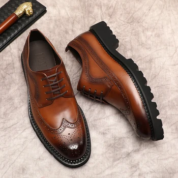 Мужская кожаная официальная деловая обувь, модельные туфли из натуральной кожи, Мужские роскошные черно-коричневые свадебные повседневные оксфордские туфли-броги на шнуровке.