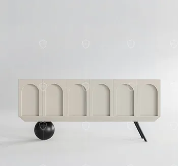 Шкаф для хранения боковых панелей в прихожей в скандинавском минималистичном стиле.
