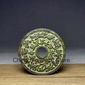 Монеты из коллекции бронзового Зодиака, весом восемь или три грамма и расходуемые медные монеты